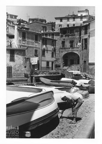 Veduta di un borgo marinaro in provincia della Spezia
