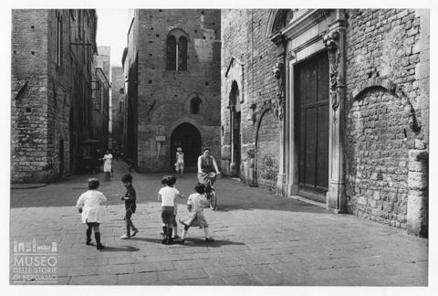 Scena di vita quotidiana ad Albenga