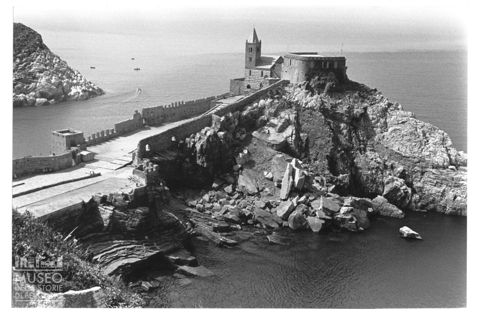La chiesa di San Pietro sul promontorio di Portovenere