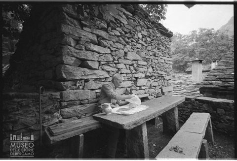 In un crotto a Villa di Chiavenna