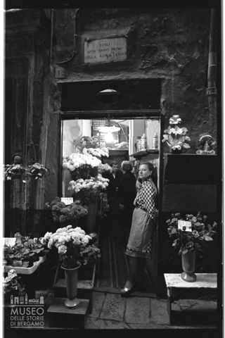 Un negozio di fiori a Genova