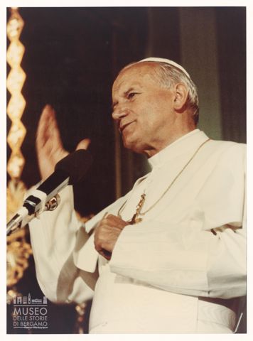 Ritratto di papa Giovanni Paolo II a Milano