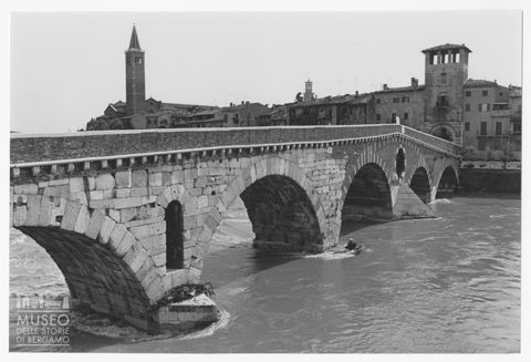 Il Ponte Pietra a Verona