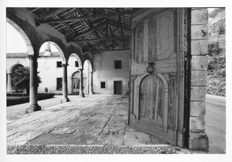 Il portico della Villa da Schio a Castelgomberto