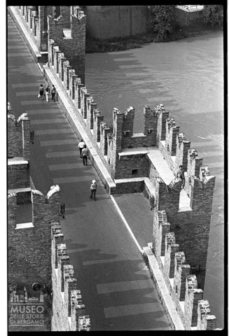 Il Ponte Scaligero sull'Adige a Verona visto dal Castelvecchio
