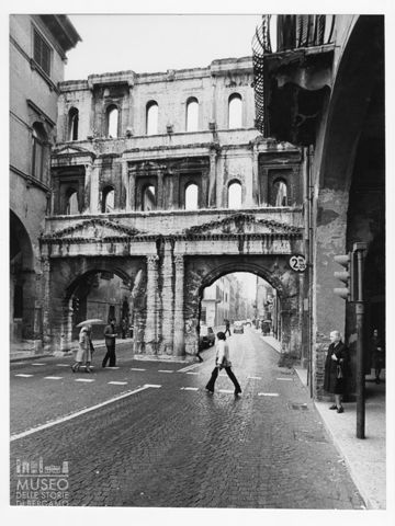 La Porta Borsari a Verona