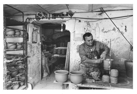 Laboratorio di ceramica di Giuseppe Mercante a Castelli