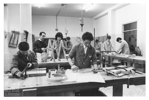 Scuola per artigiani a Cantù