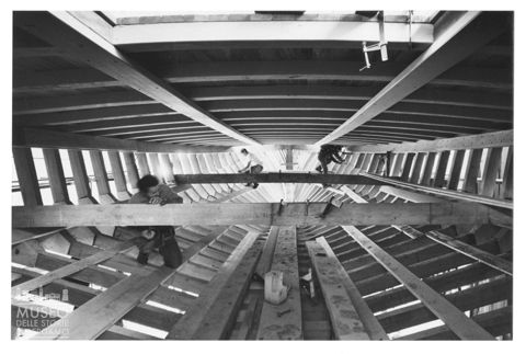 Interno di un peschereccio nel cantiere navale Foschi di Cesenatico