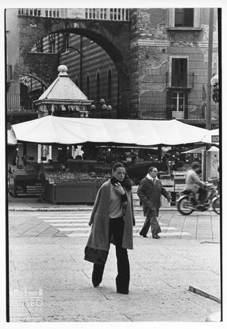 Scena di vita quotidiana a Verona