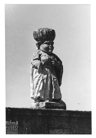 Una statua nel giardino della villa Valmarana ai Nani a Vicenza