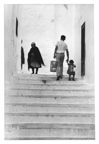 Scena di vita quotidiana a Ostuni