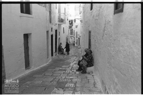 Scorcio di vita quotidiana a Ostuni