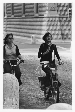 Scena di vita quotidiana a Ferrara