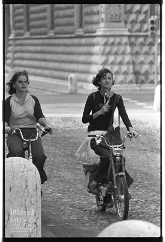 Scena di vita quotidiana a Ferrara