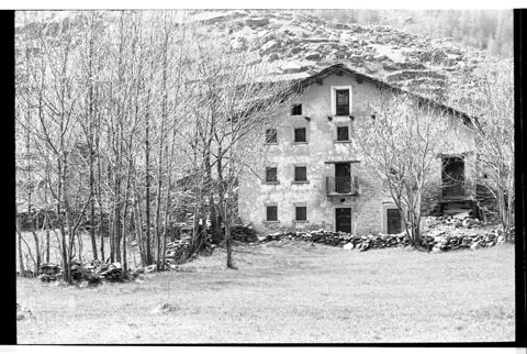 Edificio abitativo in Valchiavenna