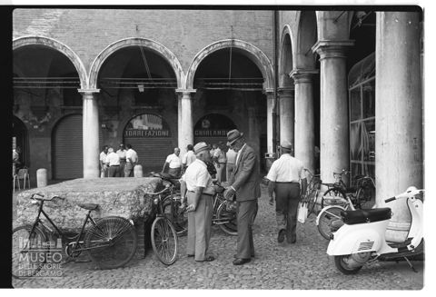Scena di vita quotidiana a Modena
