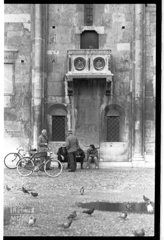 Particolare del fianco del Duomo di Modena