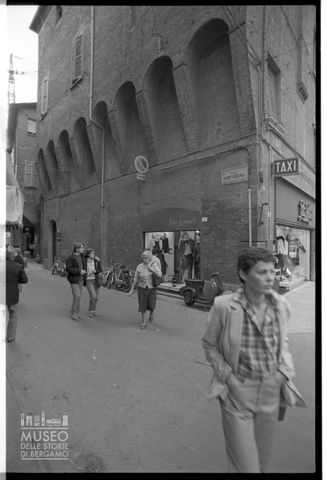 La via Sant'Eufemia a Modena