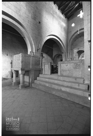 L'interno della chiesa di San Giovanni Battista a Pieve di Trebbio