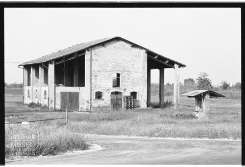 Cascina nei dintorni di Bologna
