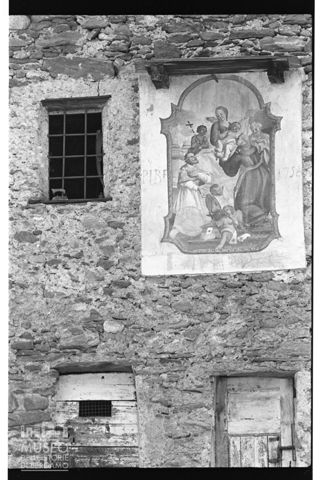Affresco a tema sacro a Lanzada