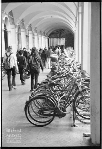 I portici dell'Università di Bologna