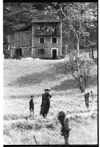 Scena di vita quotidiana in Valtellina