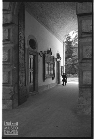 Androne del Palazzo Comunale ad Ascoli Piceno