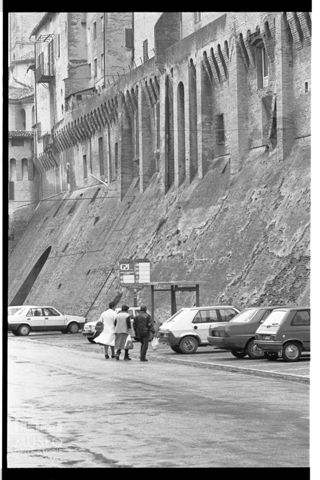 Scorcio delle mura di Jesi
