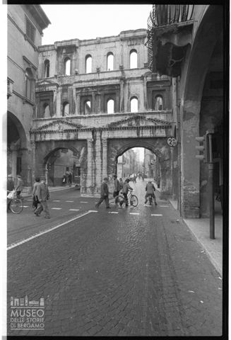 La Porta Borsari a Verona