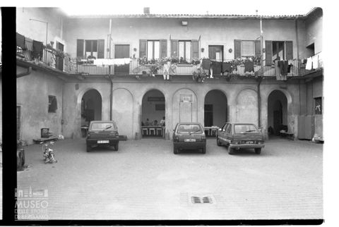La cascina Mongorietto Superiore a Usmate Velate