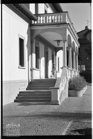 Il municipio di Usmate Velate