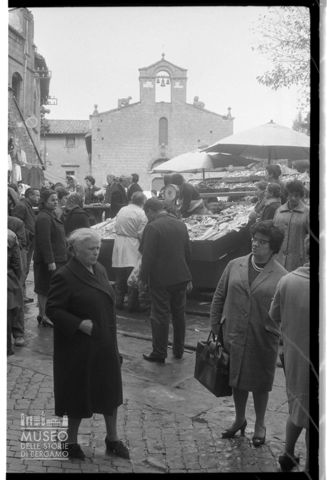 Scena di vita quotidiana a Viterbo