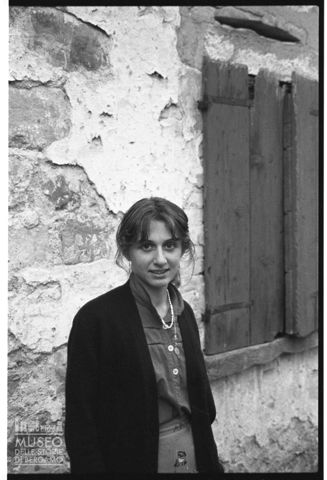 Ritratto di una ragazza nella Valmarecchia