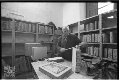 Archivio di pietre litografiche nella Scuola del Libro di Urbino