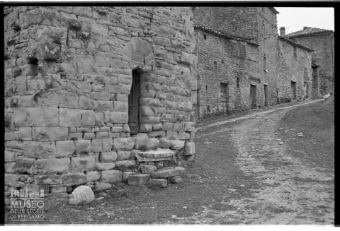 Scorcio del borgo di Castello della Pieve nei pressi di Mercatello sul Metauro