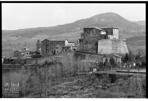 Veduta panoramica della Rocca di Monte Cerignone