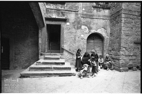 Scena di vita quotidiana a Viterbo