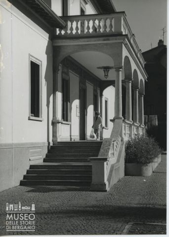 Il municipio di Usmate Velate