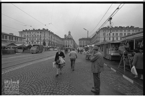 La piazza della Repubblica a Torino
