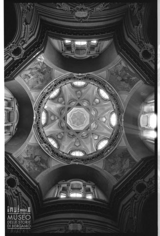 La cupola della chiesa di San Lorenzo a Torino