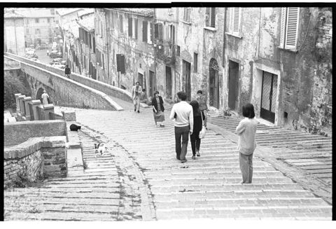 Passeggio lungo la Via Appia a Perugia