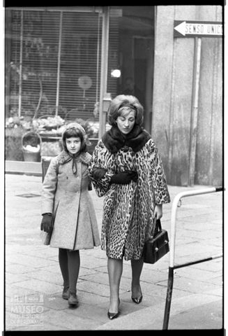 Ritratto di madre e figlia a Milano