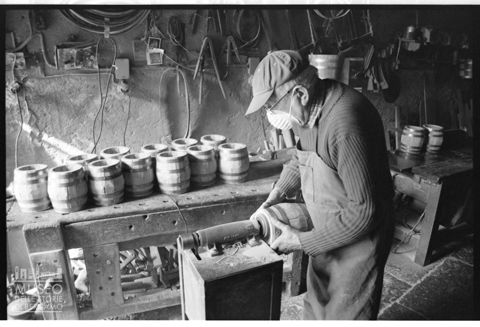 Il laboratorio di un bottaio a Varenna