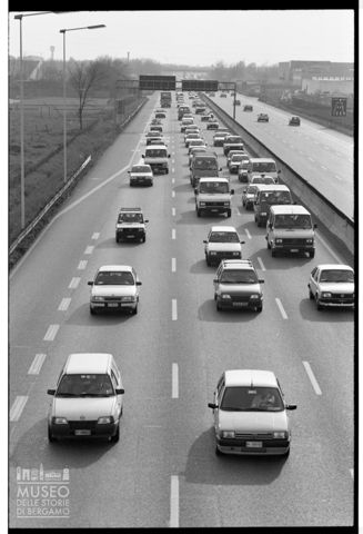 L'autostrada A4 nei pressi di Trezzo sull'Adda