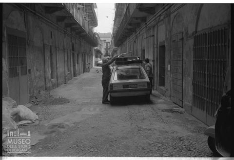 Scena di vita quotidiana a Milano