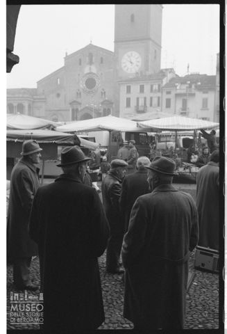 Scena di mercato a Lodi