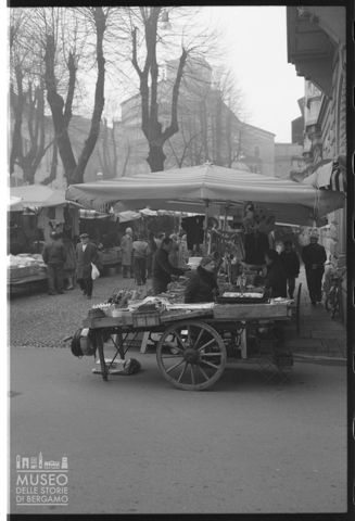 Scena di mercato a Lodi