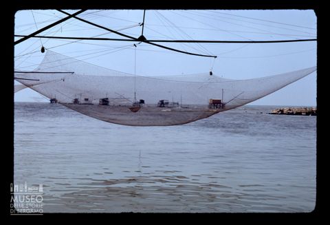 Pesca alla foce dell'Arno a Marina di Pisa